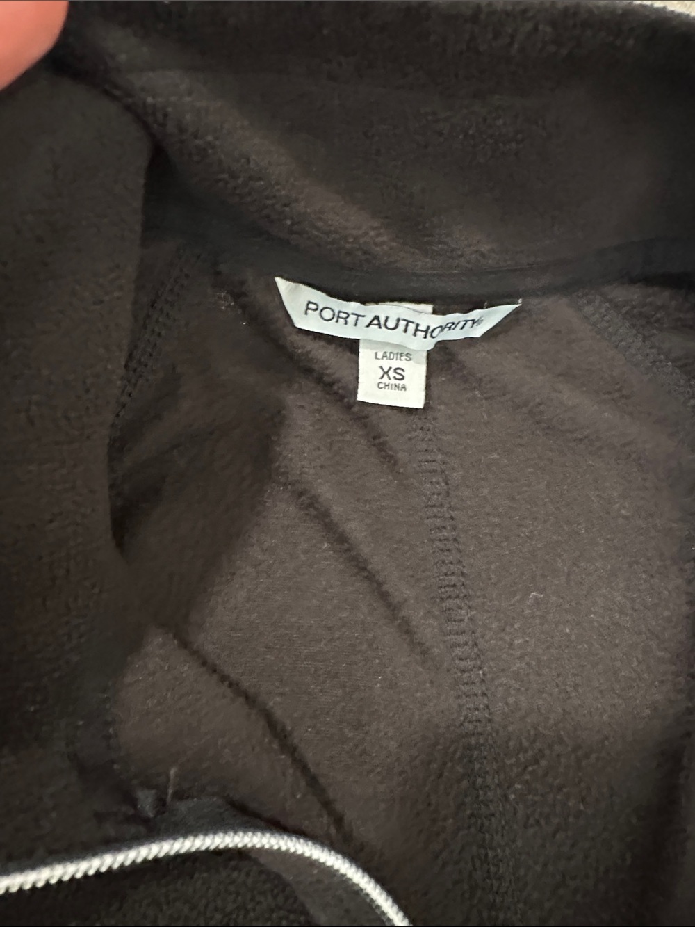 Women's Kaiser Permanente Black Full-Zip Fleece Jacket Size XS - Picture 7 of 13